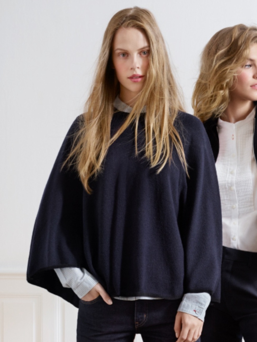 Ines De La Fressange x UNIQLO gorgeous cashmere Cape Gorgeous NWOT navy OS